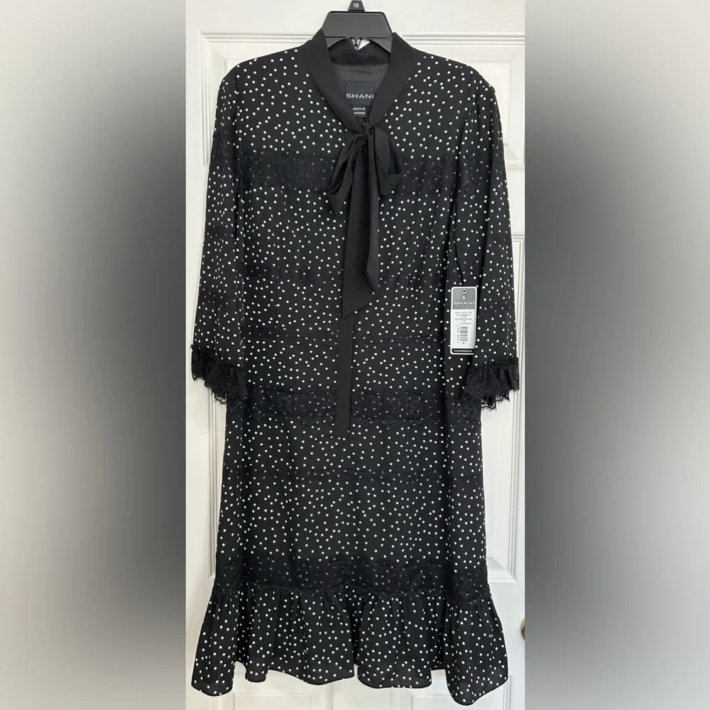 SHANI Black Polka Dot Three-Quarter Length Sleeve Beautiful Size 16 NWT - Picture 8 of 11